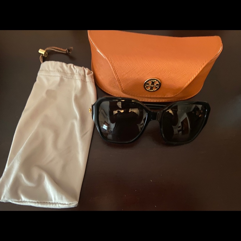 Tory Burch sunglasses like new